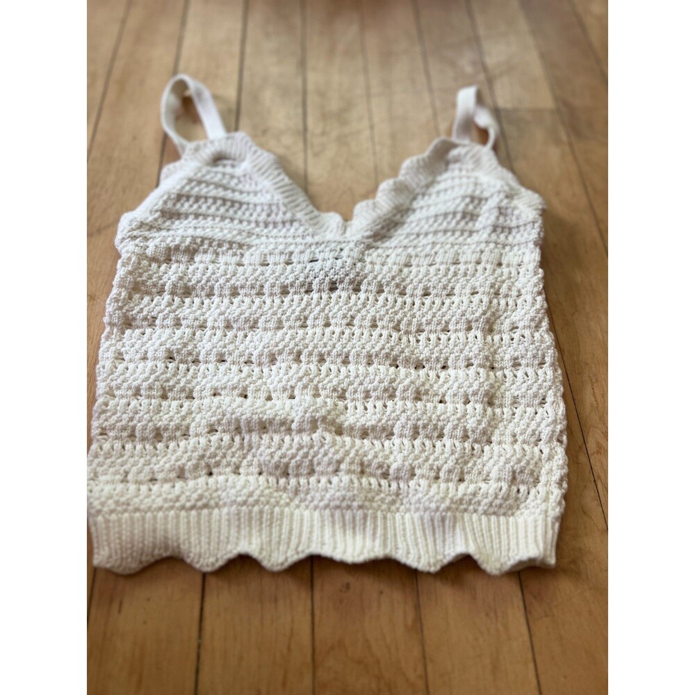 Streetwear Society Women's White V-Neck Crochet Knit Cropped Tank Top XS